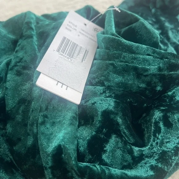 NWT City Vibe Sz S Long-Sleeve Hunter Green Stretchy Crushed Velvet Dress - Picture 16 of 16